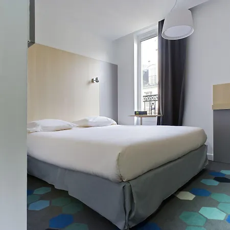Ibis Styles Cadet Lafayette 3* Parigi