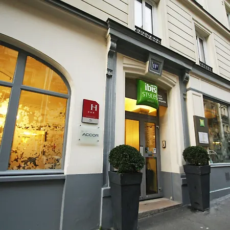 Hotel Ibis Styles Cadet Lafayette Paris