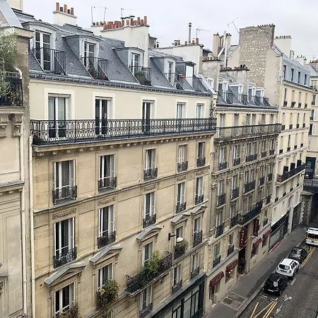 Ibis Styles Cadet Lafayette Paris
