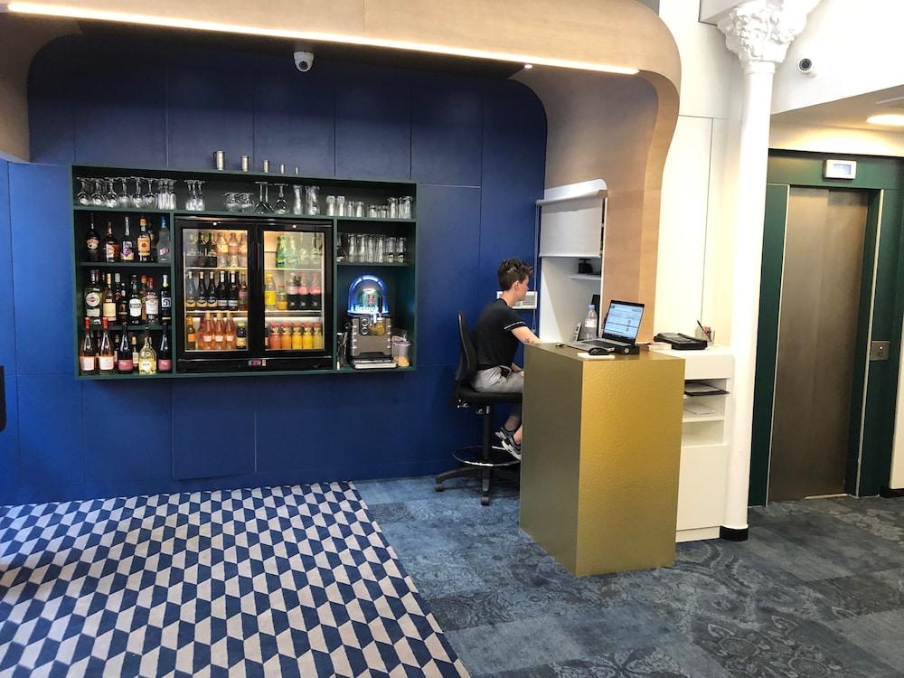 Ibis Styles Cadet Lafayette Hotel Parigi
