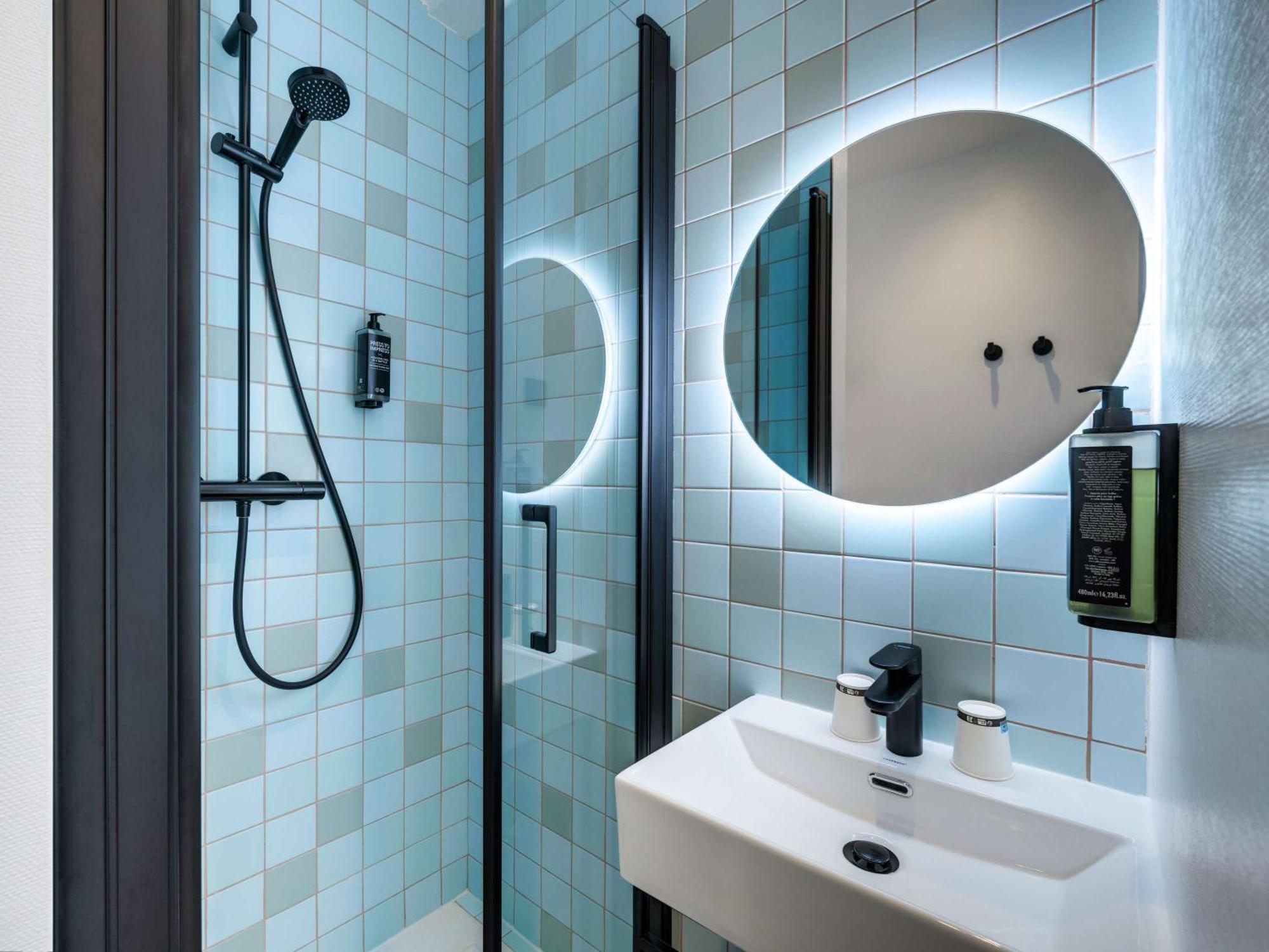 Hotel Ibis Styles Cadet Lafayette Parigi